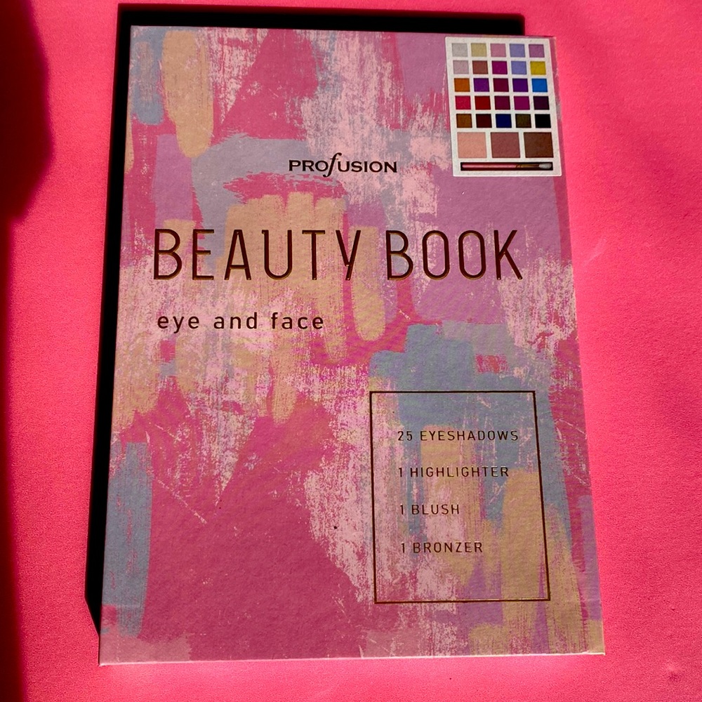 BEAUTY BOOK VOL 3 EYE & FACE